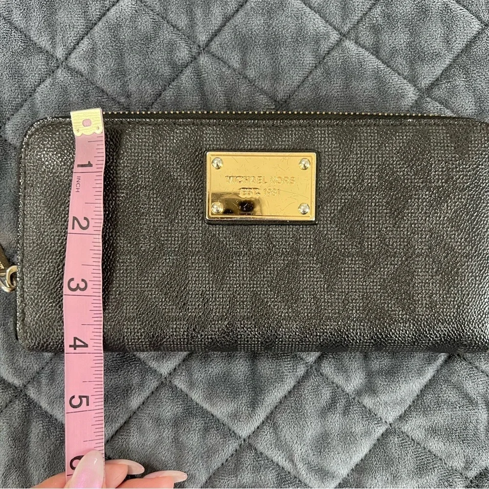 Michael Kors Monogram Wallet Logo Zip Around Black MK Leather